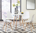 Jaspeni 4 White/Natural Side Chairs