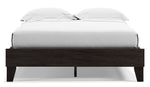 Piperton Black Wood Queen Platform Bed