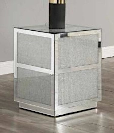 Lavina Mirrored End Table with Faux Diamonds