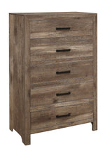 Mandan Weathered Pine Wood 5-Drawer Chest