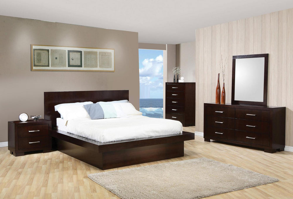 Jessica 5-Pc Cappuccino Wood Queen Platform Bedroom Set