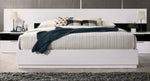 Bahamas White/Black Lacquer Wood Queen Bed