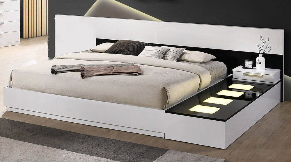 Bahamas White/Black Wood Queen Bed with LED