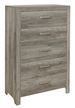 Mandan Gray Wood 5-Drawer Chest