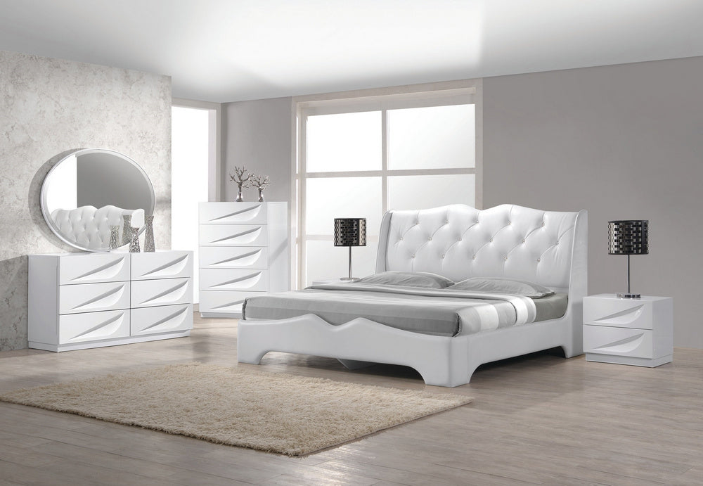 Madrid Off-White Wood Cal King Bed