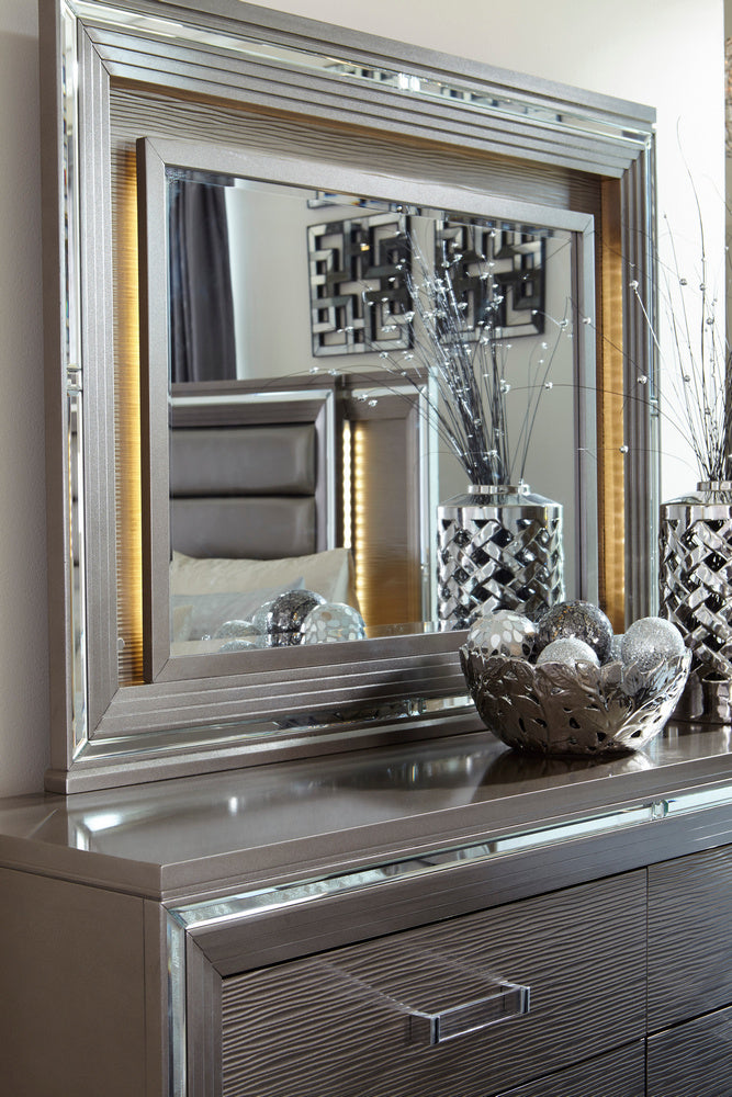 Tamsin Silver-Grey Metallic Wood/Glass Dresser Mirror