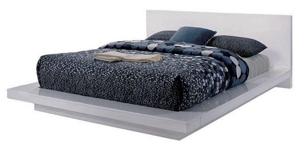 Christie White Wood Cal King Bed (Oversized)