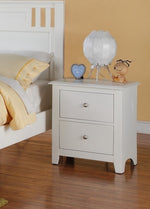 Dodie 4-Pc White Wood/Faux Leather Twin Bedroom Set