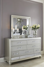 Coralayne Silver Wood 7-Drawer Dresser