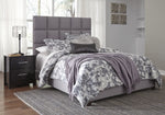 Dolante Gray Fabric Queen Upholstered Bed