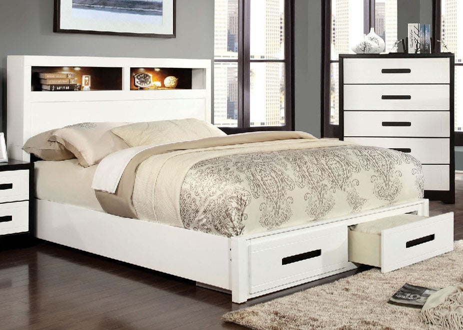 Rutger White Wood Full Bed with Storage