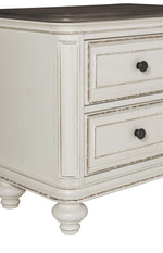 Baylesford Antique White Wood 2-Drawer Nightstand